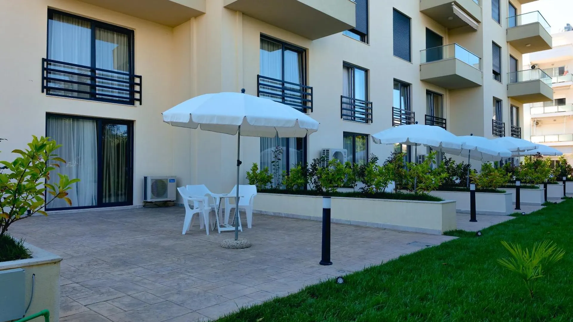 The Blue Wave Hotel Himarë Albanien