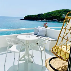 Geo & Art Boutique **** Himarë
